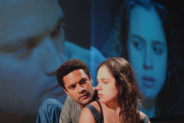 Rodrigo dos Santos e Julia Bernat estão no drama Julia inspirado em peça de August Strindberg