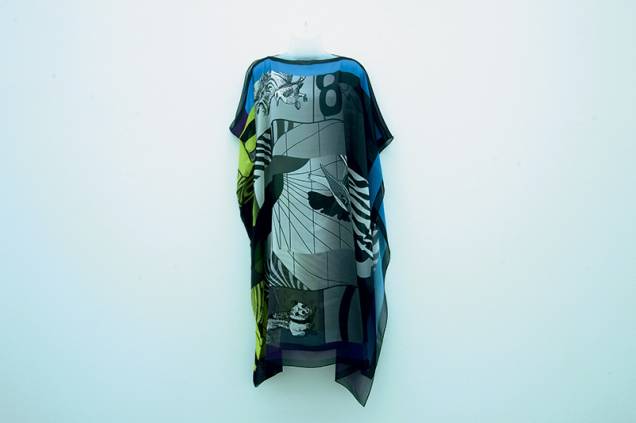 Trabalhos do artista Go Yayanagi aparece nos tecidos da estilista Junko Kishino