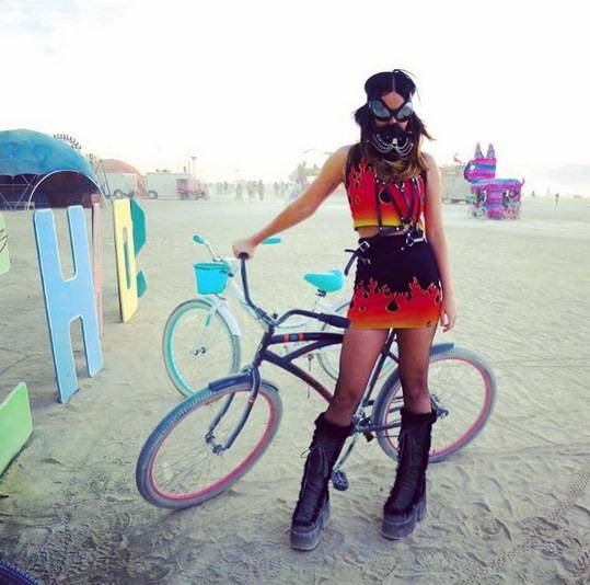 katy perry burning man