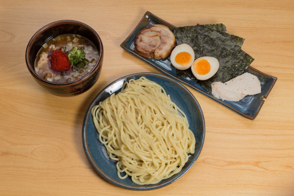 Lámen em estilo tsukemen: ingredientes separados (Fotos: divulgação)