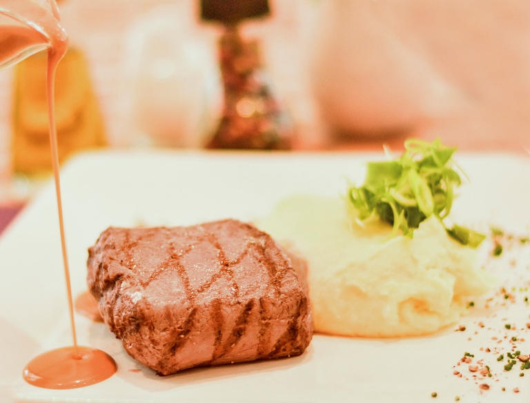 Sugestão do Lapin: steak au poivre (Foto: divulgação)