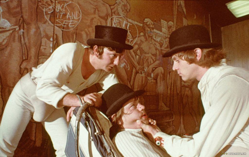Data da foto: 1971 Malcolm McDowell, à direita, no filme "Laranja Mecânica", de Stanley Kubrick.