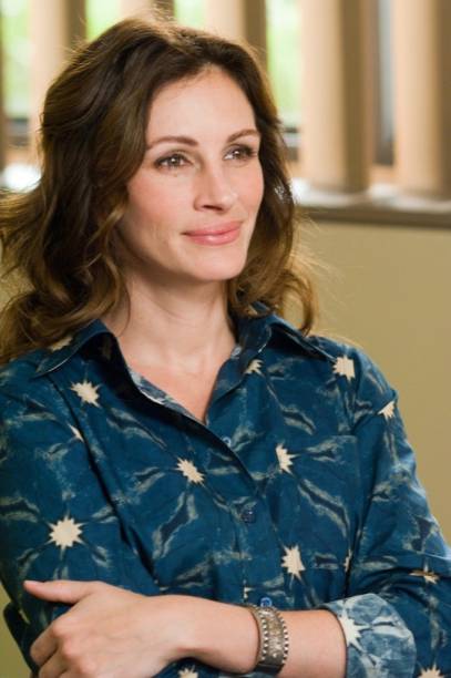 Julia Roberts: atriz interpreta Mercedes Tainot, a professora que dará aulas de oratória para Larry (Tom Hanks)