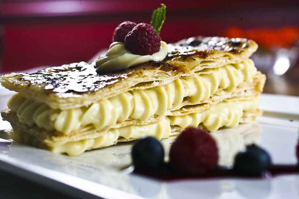 MIL FOLHAS DE BAUNILHA