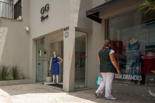 GG Store, na Domingos de Morais, atende mulheres do 48 ao 54 e homens 52 ao 60