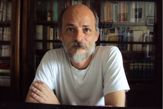 Lourenço Mutarelli participa de debate sobre quadrinhos no Espaço Caneca nesta sexta (28)