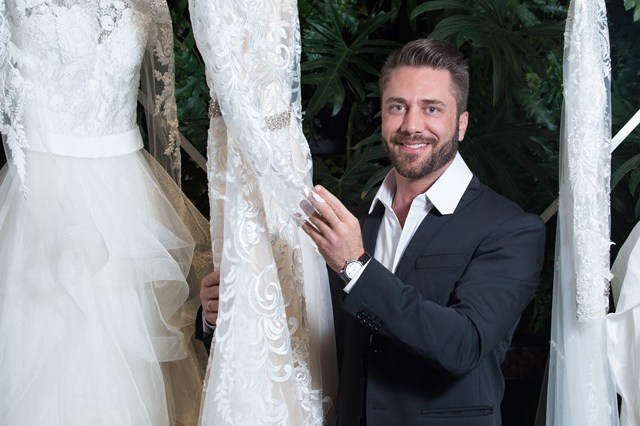 Lucas Anderi, um dos principais estilistas de vestido de noiva no país: estreia no SBT 