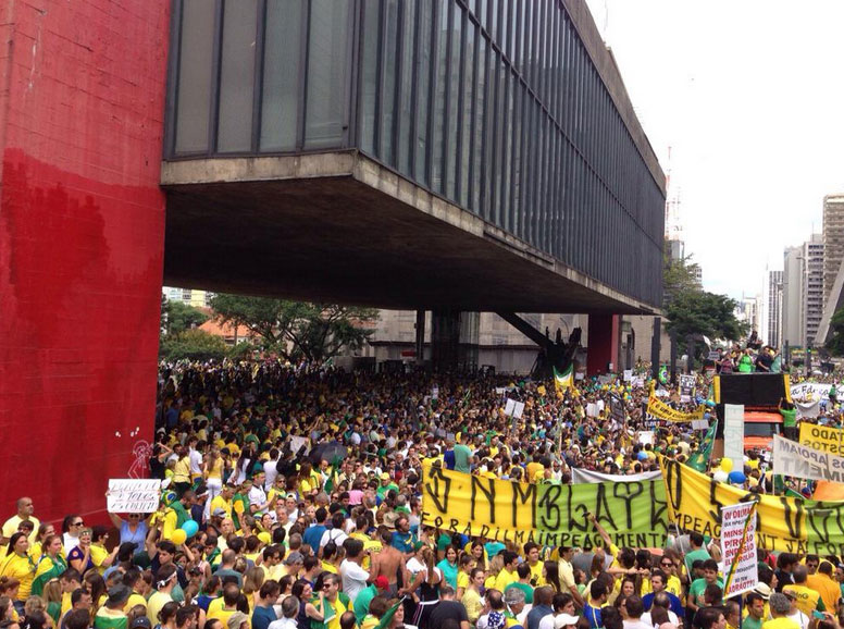 Manifestação contra o governo acontece neste domingo (Fábio Lemos Lopes)