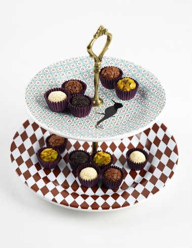 Pratos para docinhos do Ateliê Maria Brigadeiro Pratos para docinhos do Ateliê Maria Brigadeiro