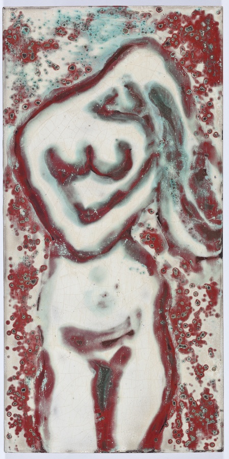 Composição (mulher com mãos no cabelo), 1948; cerâmica industrial esmaltada