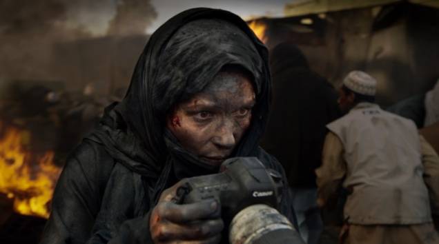 Mil Vezes Boa Noite: Rebecca é uma das melhores fotógrafas de guerra