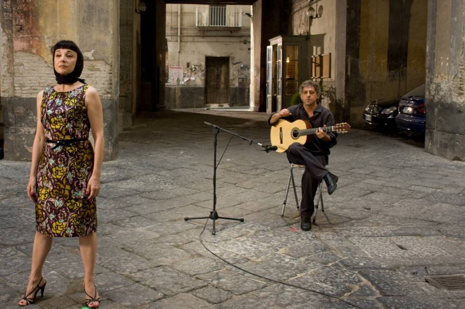 A fadista Misia canta Indifferentemente em documentário: Passione