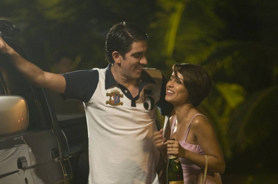 Marcelo Adnet vive um mauricinho de São Paulo que se relaciona com Tita (Andréia Horta) Marcelo Adnet vive um mauricinho de São Paulo que se relaciona com Tita (Andréia Horta)