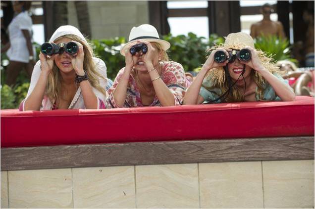 Kate Upton, Cameron Diaz e Leslie Mann estrelam a comédia <em>Mulheres ao Ataque</em> Kate Upton, Cameron Diaz e Leslie Mann estrelam a comédia <em>Mulheres ao Ataque</em>