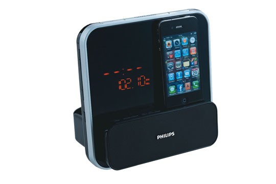 Dock para iPod e iPhone com relógio e FM digital, R$ 349,00. Fast Shop, Shopping Anália Franco, tel.: 3468-4900. Dock para iPod e iPhone com relógio e FM digital, R$ 349,00. Fast Shop, Shopping Anália Franco, tel.: 3468-4900.