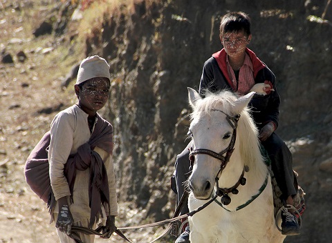 Nas Estradas do Nepal