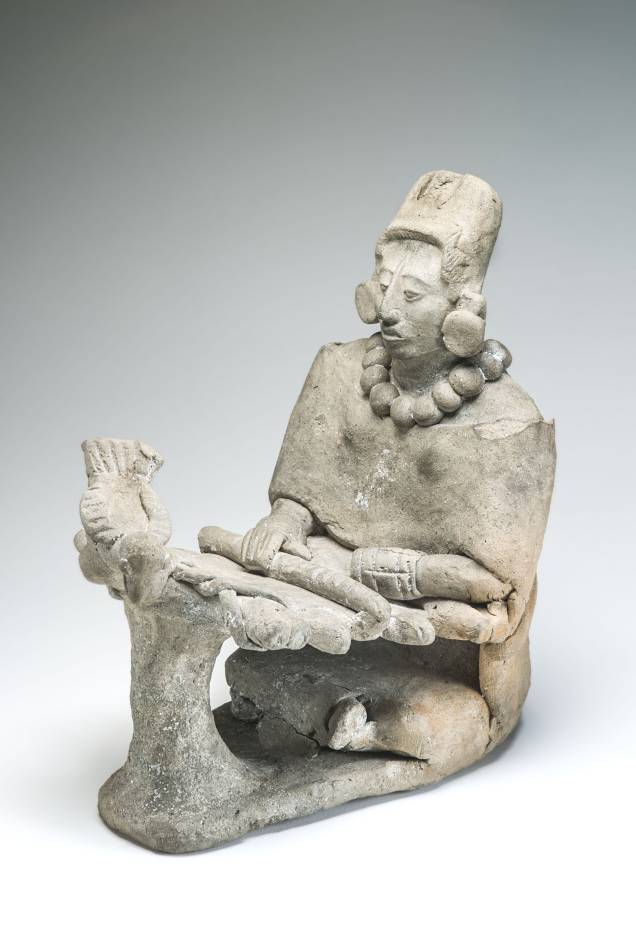 Tecelã feita de cerâmica (600-900 d. C.)
