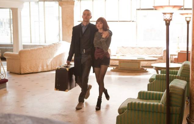 Will (Justin Timberlake) entra no mundo dos ricos e conhece Sylvia Weis (Amanda Seyfried): O Preço do Amanhã Will (Justin Timberlake) entra no mundo dos ricos e conhece Sylvia Weis (Amanda Seyfried): O Preço do Amanhã