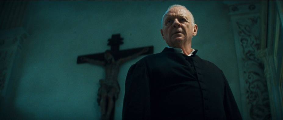 Fé e razão: O Ritual, com Anthony Hopkins, trata de exorcismo