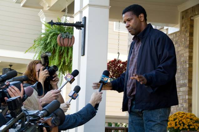 O Voo, com Denzel Washington: piloto não aceita título de herói norte-americano