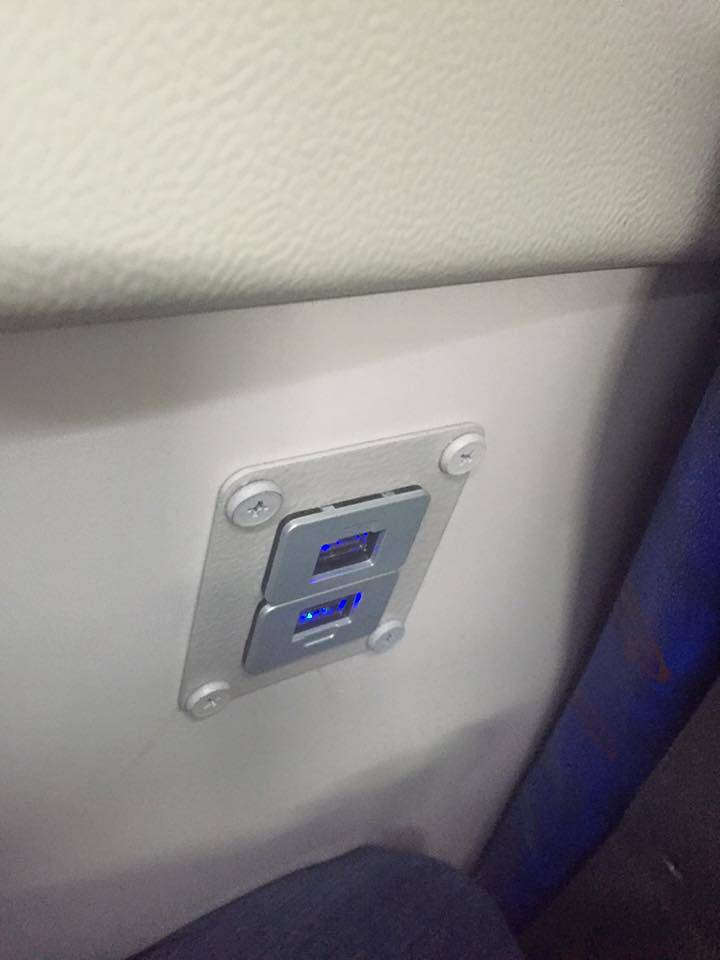 ônibus USB conexão