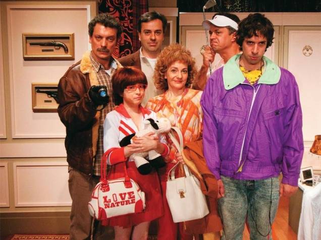 Paula Arruda, Marcello Airoldi, Kiko Vianello, Ana Andreatta e Pedro Guilherme estão na comédia Os Penetras Paula Arruda, Marcello Airoldi, Kiko Vianello, Ana Andreatta e Pedro Guilherme estão na comédia Os Penetras