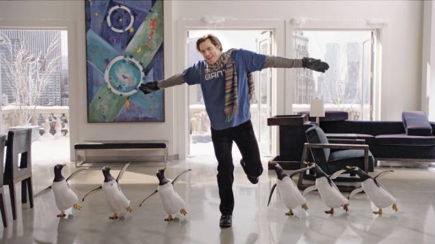 ‘Os Pinguins do Papai’: na comédia familiar, Jim Carrey recebe em Nova York animais do Polo Sul