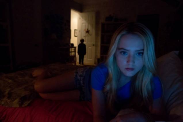 Atividade Paranormal 4: trama enfoca nos estranhos acontecimentos que rondam a casa de uma família Atividade Paranormal 4: trama enfoca nos estranhos acontecimentos que rondam a casa de uma família