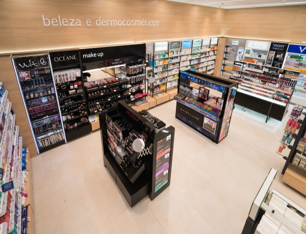 panvel_beleza-e-dermocosm-ticos_cr-dito-glauco-meneghelli-e1478207201655