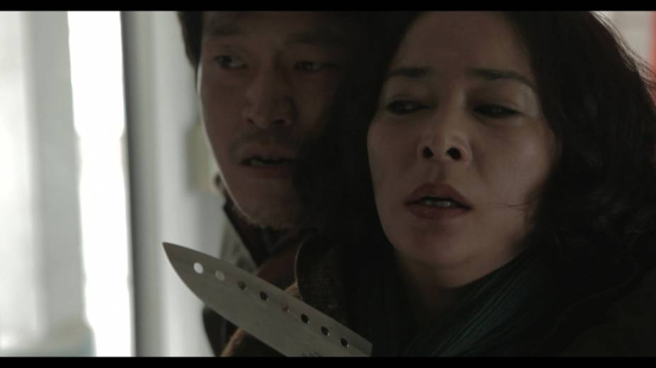 Pieta, de Kim Ki-duk: diretor disse que o filme critica o capitalismo extremo Pieta, de Kim Ki-duk: diretor disse que o filme critica o capitalismo extremo