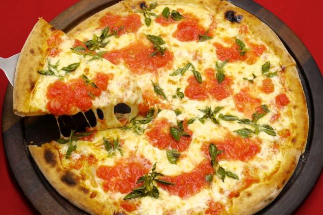 Diversão na cozinha: a galerinha vai aprender a montar sua própria pizza no Shopping Frei Caneca