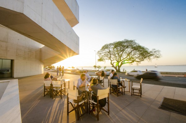 Press Iberê: quase sempre uma visita ao centro cultural termina ali (foto: Ligia Skowronski)