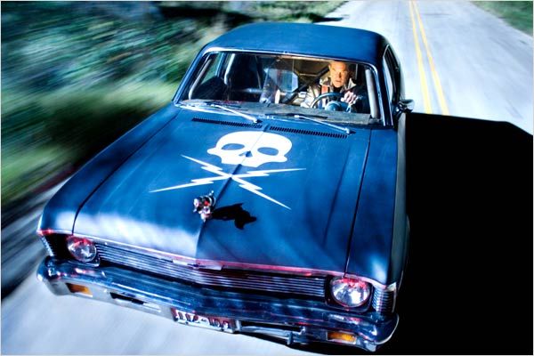 À Prova de Morte (2007) – Kurt Russell no suspense de Quentin Tarantino a bordo do Chevy Nova 1971
