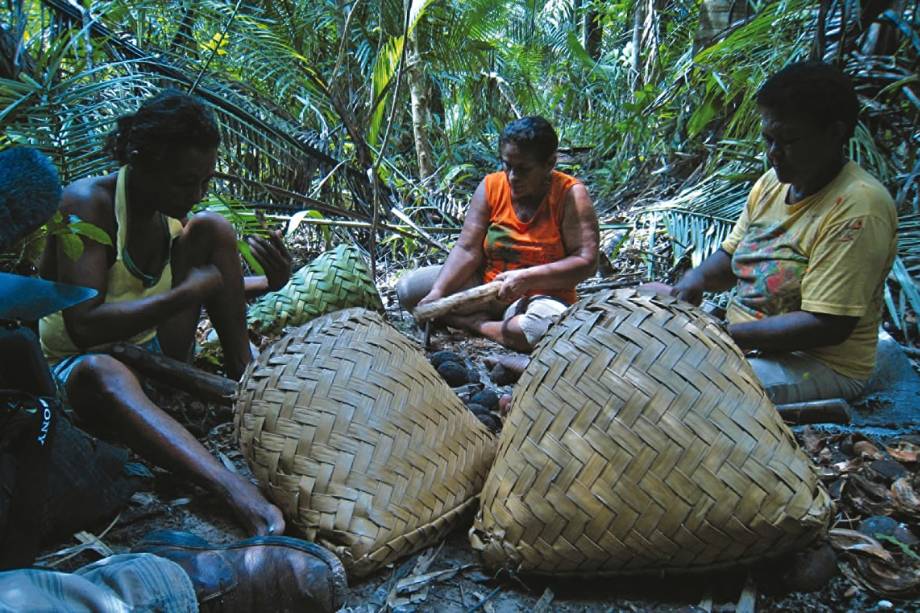 Quebradeiras: documentário de Evaldo Mocarzel