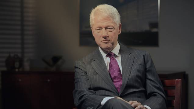 Produção do filme rodou oito países para gravar Quebrando o Tabu: Bill Clinton é um dos entrevistados