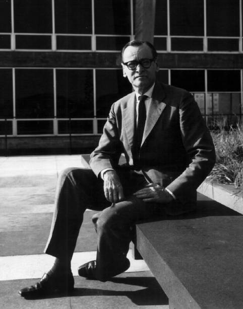 Reidy, a Construção da Utopia: vida e obra do arquiteto e urbanista Affonso Eduardo Reidy
