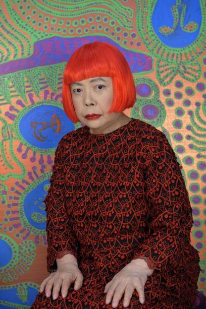 Infinita Obsessão traz mais de 100 obras da artista Yayoi Kusama, como Retrato (2013)