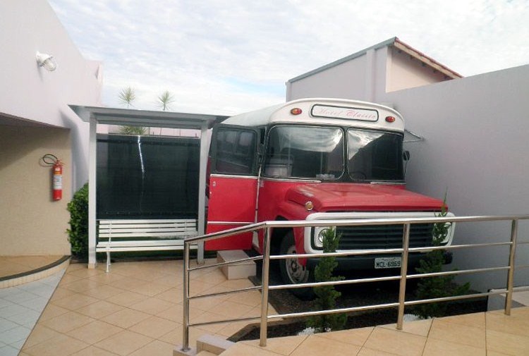 Motel Classic no Acre: um ônibus para inspirar casais (Foto: Divulgação)