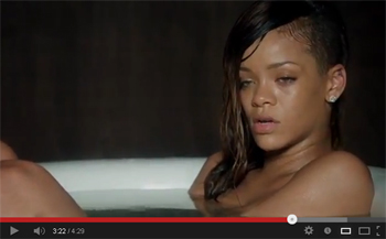 rihanna4