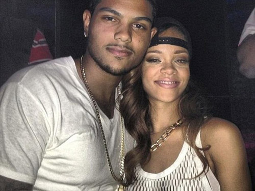 rihanna_twitter3