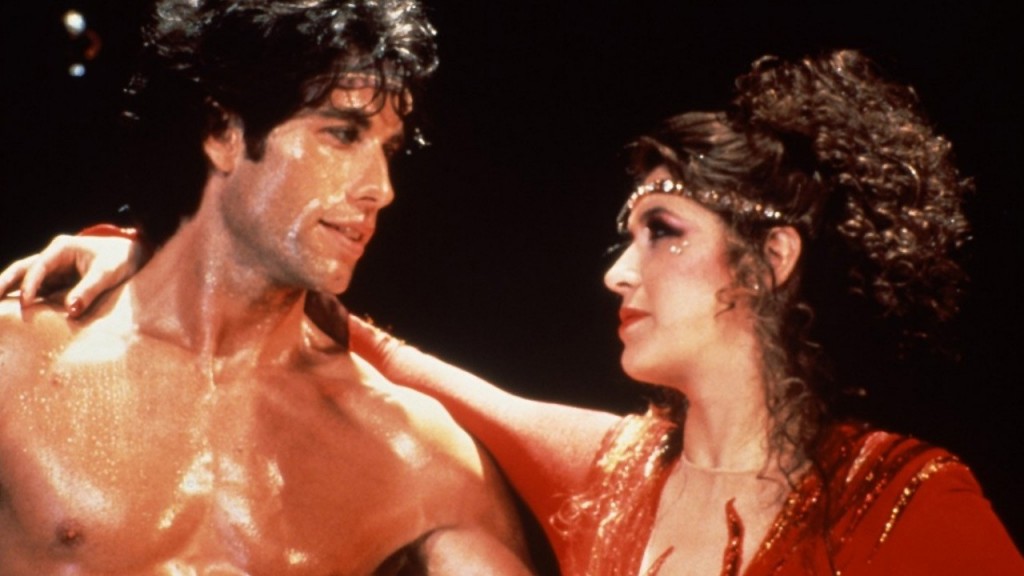 Os Embalos de Sábado Continuam (1983), com Cynthia Rhodes: um desastre musical dirigido por Stallone
