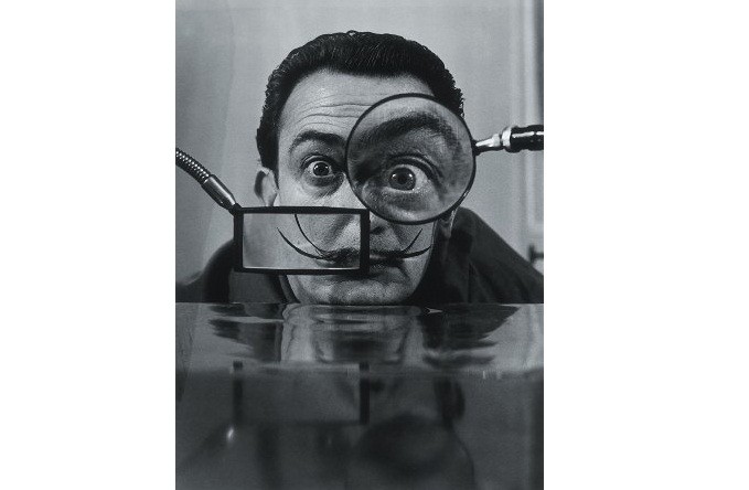 Salvador Dalí em retrato de Willy Rizzo