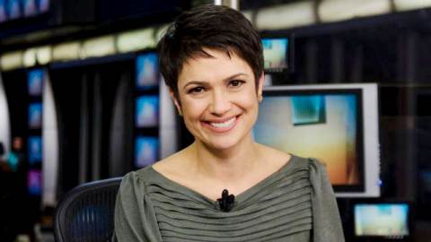 Sandra Annenberg erra nome da banda Charlie Brown Jr e rouba a cena nas redes sociais