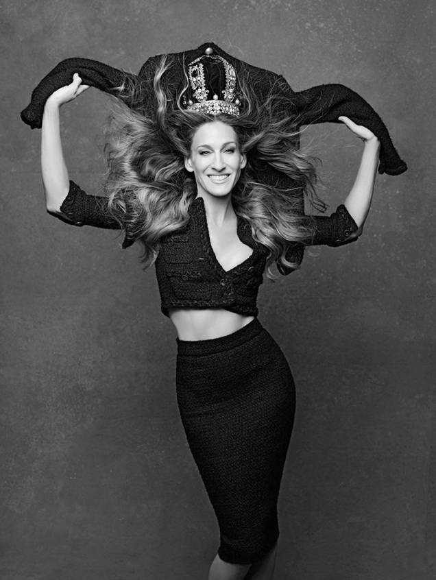 Sarah Jessica Parker foi premiada com uma coroa na sessão de fotos