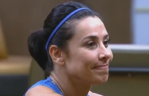 A Fazenda 6: Scheila Carvalho admite que foi traída e diz que perdoou o marido