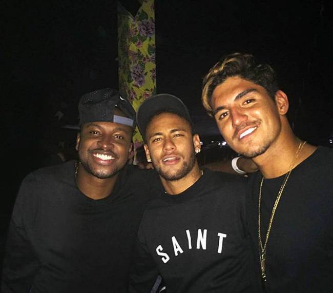 Thiaguinho, Neymar e Gabriel Medina