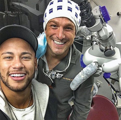 Neymar e o dentista-celebirdade Rafa Puglisi (Reprodução Instagram)