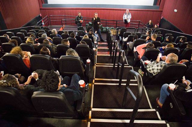 O público estava ansioso para ver o novo filme de Almodóvar