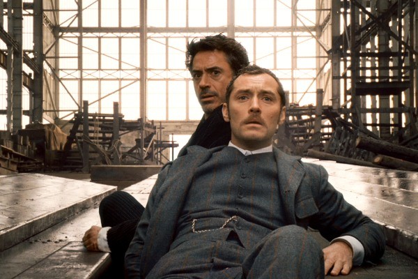 Robert Downey Jr e Jude Law estão no filme Sherlock Holmes