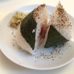 Niguirizushi, o bolinho de arroz recheado de umeboshi
